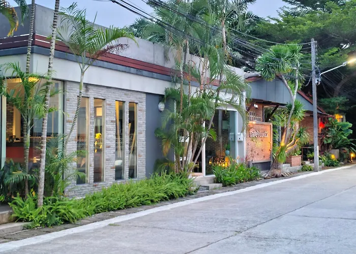 Cafe'@Luv22