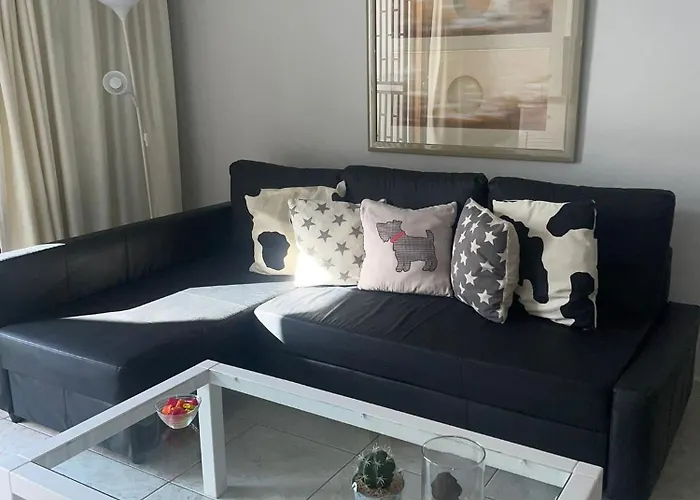 Apartamento De 1 Dormitorio En Victoria Court 2 Los Cristianos.