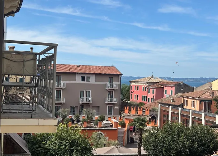 Palazzo Betteloni