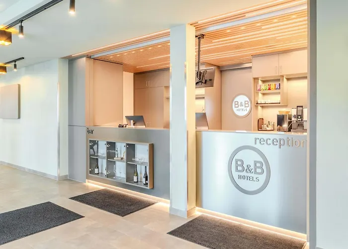 B&B Hotel Offenburg-Hbf