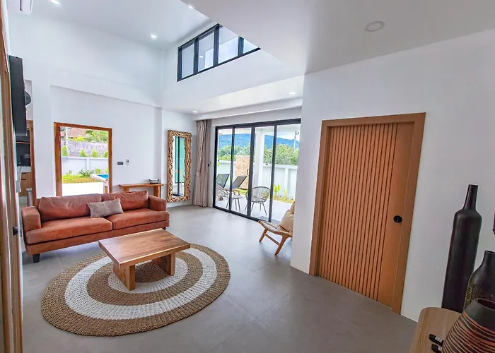 Villa Samuthra Lipa Noi