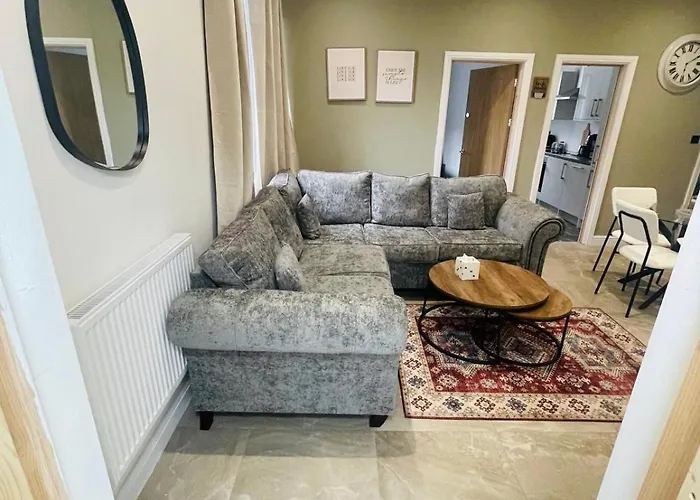 Burton Urban Apartment A