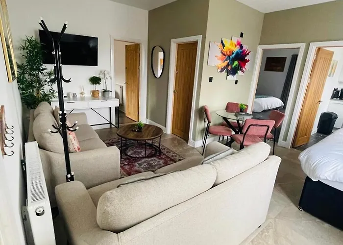 Burton Urban Apartment