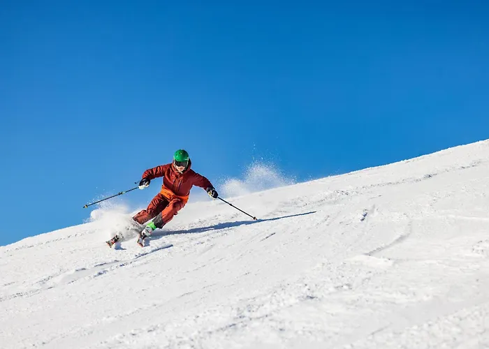 Suite Deluxe For 5 - 2 Bedrooms - Free Private Parking - 5 Min To Slopes - Terrace