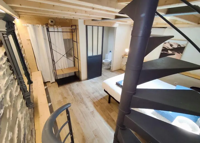 Suite Fiji - Second Lodge - Location 1 Mois Minimum - Centre Rennes