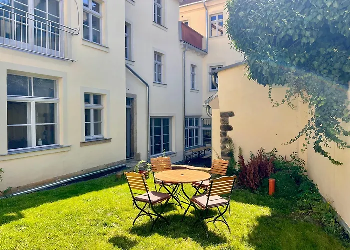 Oswald Hempel, Mit 5 Zimmermaisonette Und 3 Zimmer Gartenwohnung