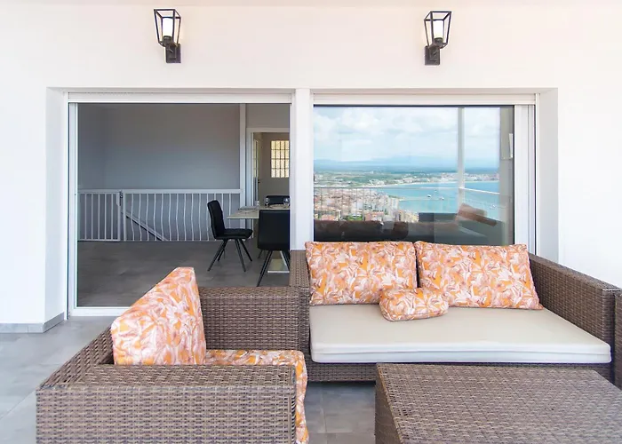 Welcs Villa 280 Emp Con Piscina, Vistas Al Mar Y Parking
