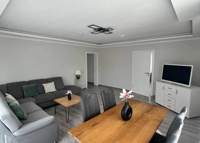 Schlosspark Apartment - Ferienwohnung
