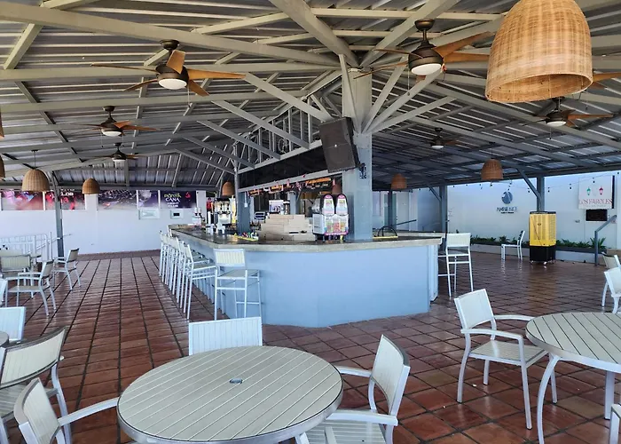 Hotel Vista Azul