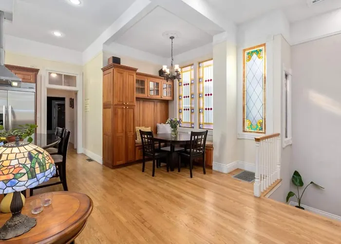 Gorgeous Victorian Flat