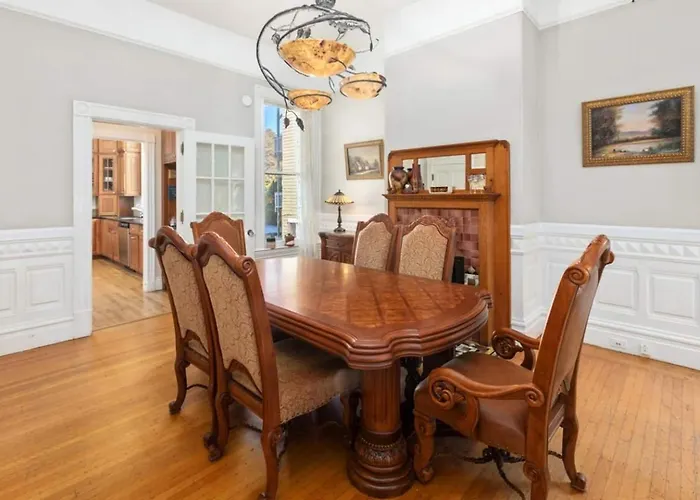 Gorgeous Victorian Flat