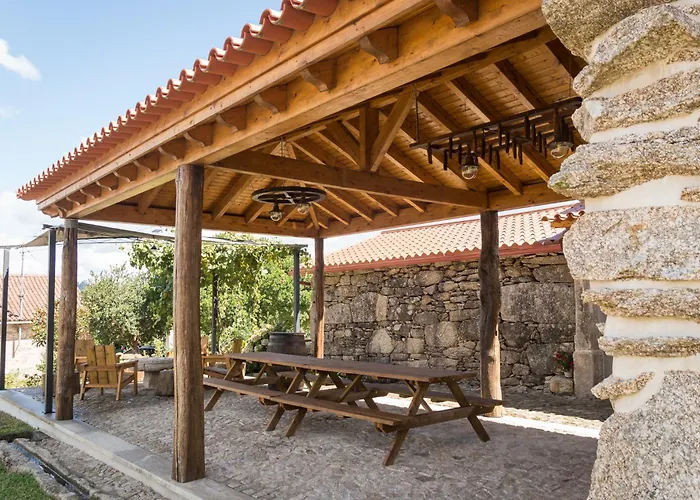 Valados Do Outeiro - Casas De Campo