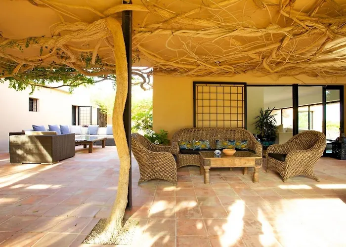 Modern Oasis: 6 Bedroom Villa In Ibiza, 1026