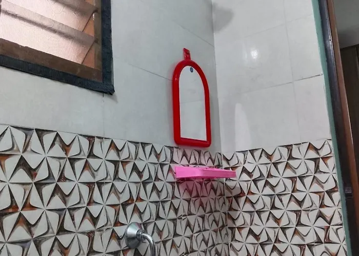 Royal 2 Bed Room Apartment -Opp Mattuthavai Bus Stand Madurai