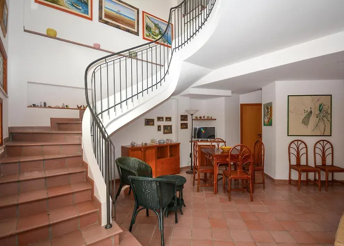 2 Bedroom Gorgeous Home In Scoglitti