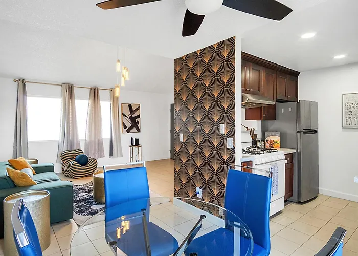 Elegant 1B1B Modern Stay