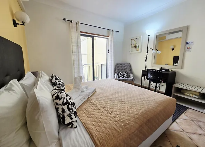 Dream Lagos B&B-Lagos 4U