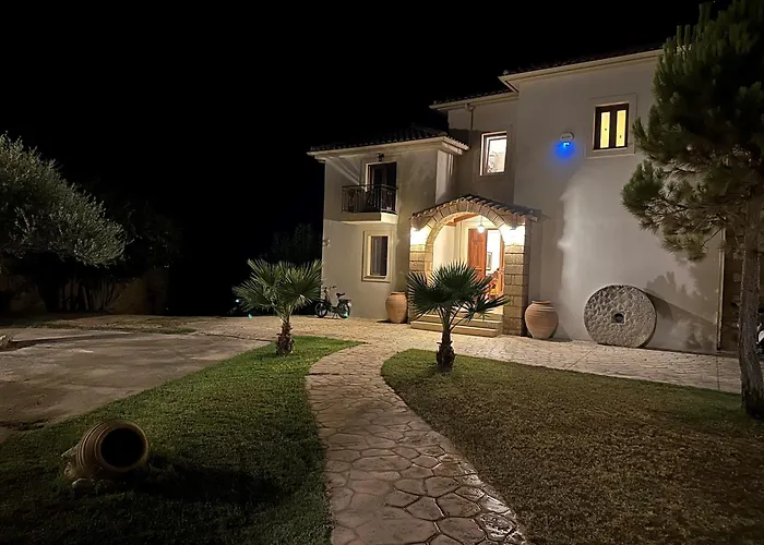 Onirozo Koroni Private Villa