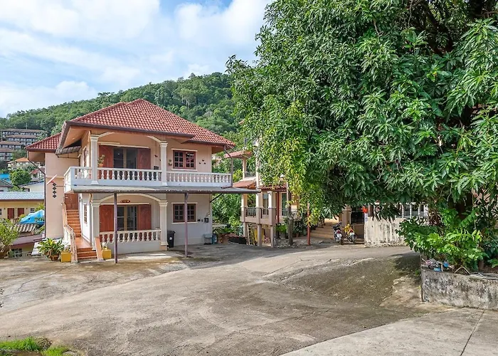 Serenity Holiday Villa 1 D Karon Beach