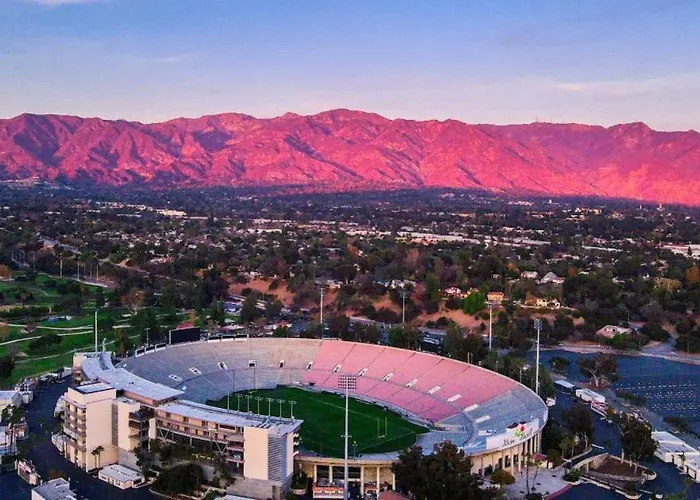 Pasadena Quiet Gem With Fiber Internet Wifi And Workspace
