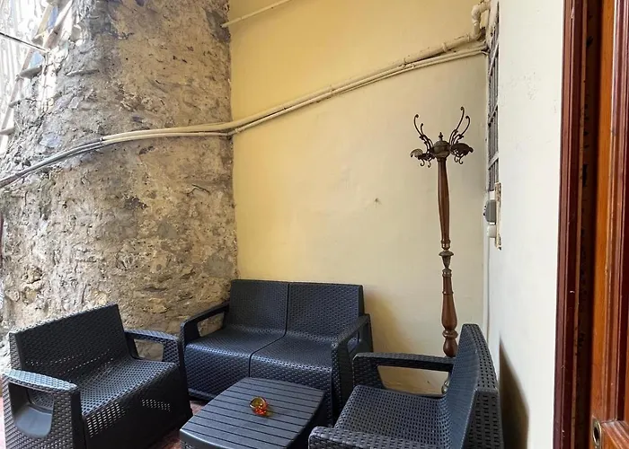 Emguesthouse