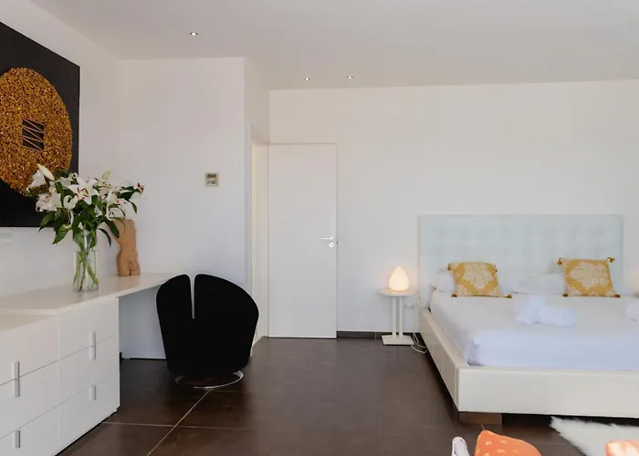 Luxury Villa With Outdoor Bar, Ibiza Villa 1027