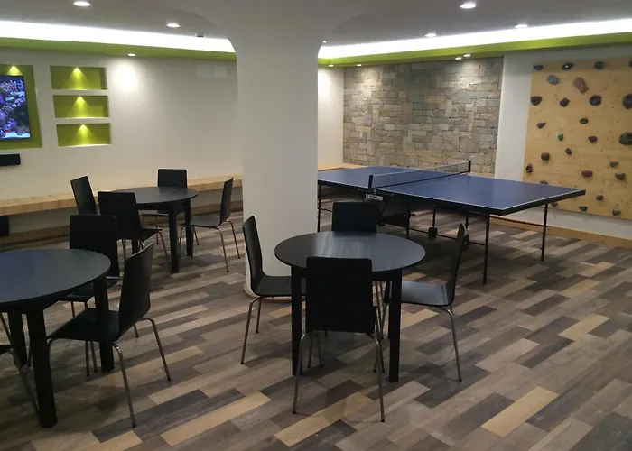 Rauzi Hotel Garni & Apartments