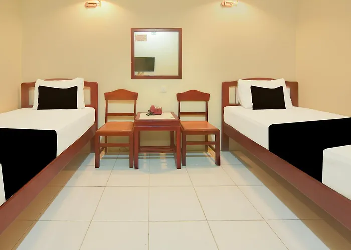 Hotel O Makassar Near Pantai Losari Formerly Hotel Tiara Sari
