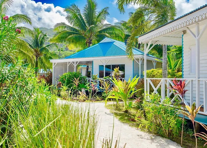 Opoa Beach Hotel