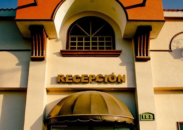 La Siesta Hotel