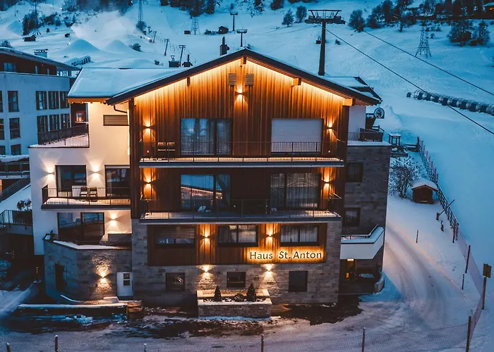 Haus St Anton - Ski In-Ski Out