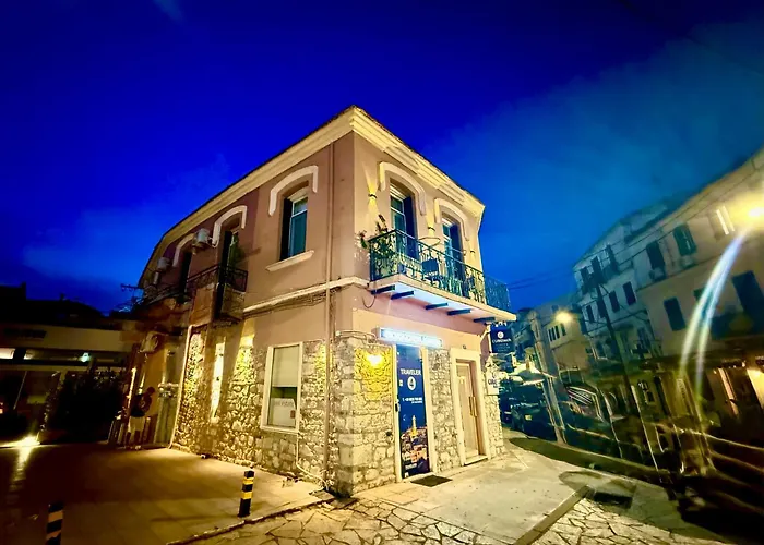 Travellers Corfu Town Luxury Suites, Studios & Apartments