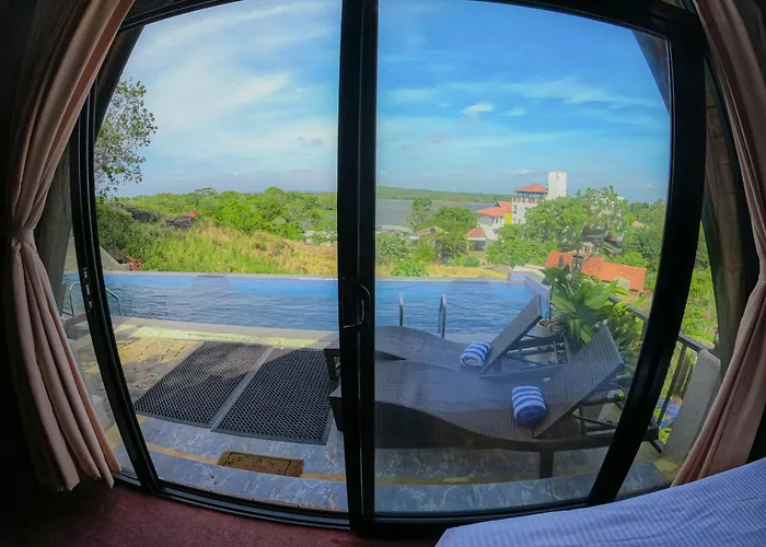 Sundown Lake Hotel & Spa