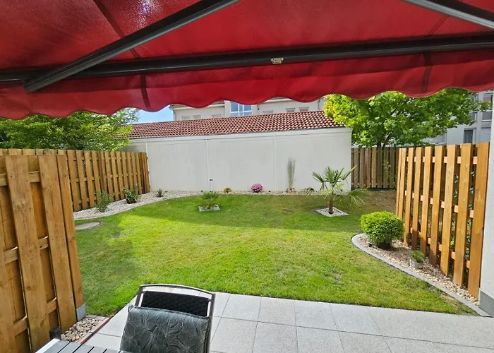 New Apartment Mit Terrasse