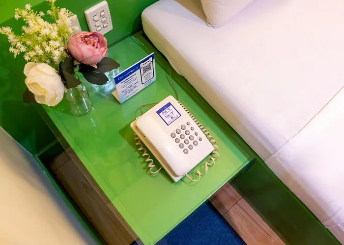 Hotel Dreamworld Araneta Cubao