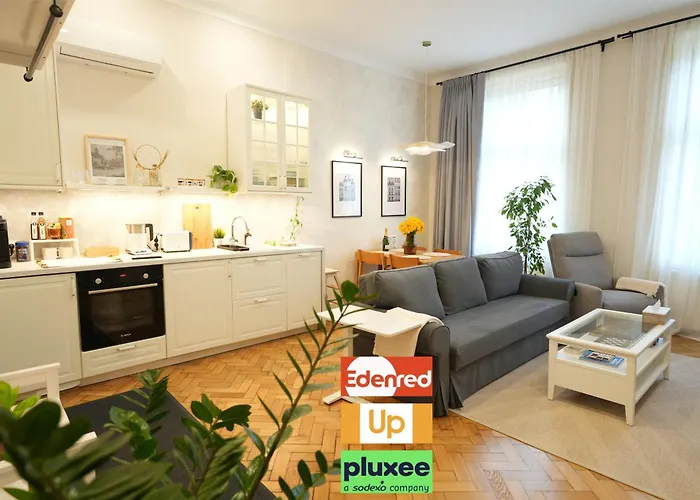 Apartments In Historic Center, Quiet Area, Ac