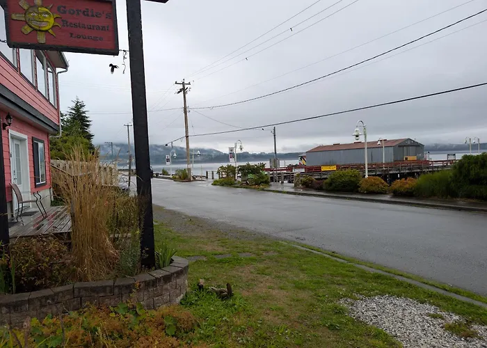 Gordie'S Inn & Suites