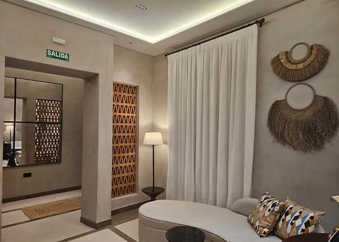 Puerta De La Ribera Suites