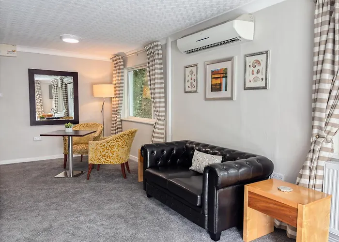 Ivy Bush Royal Hotel By Compass Hospitality