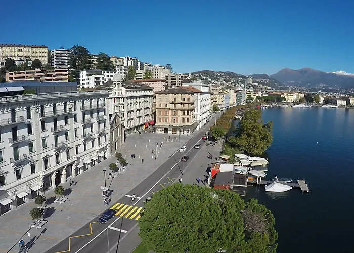 International Au Lac Historic Lakeside Hotel