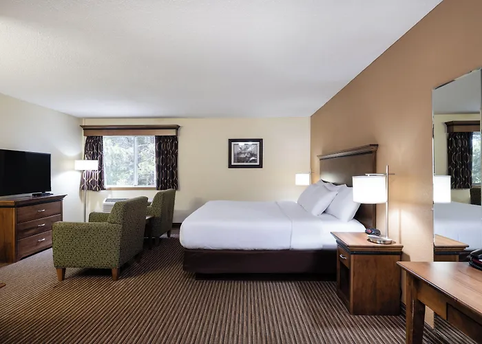 Country Inn Two Harbors
