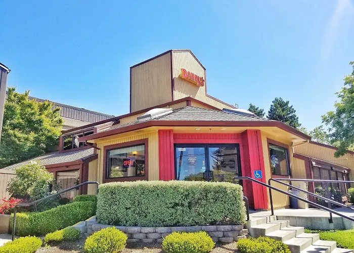 Best Western Plus Inn At The Vines