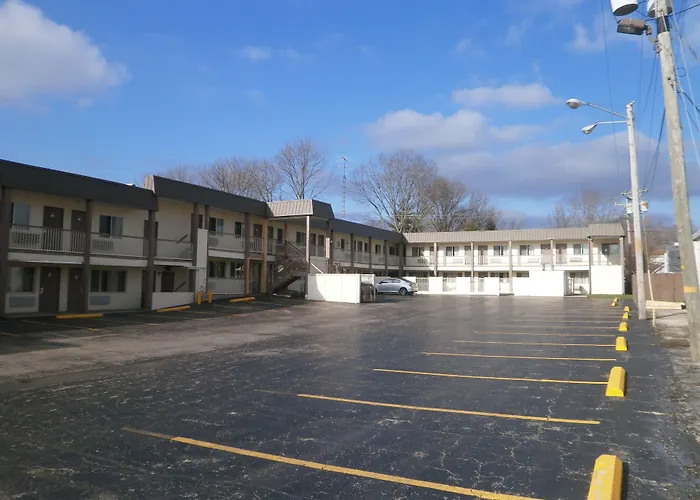 Richmond Inn And Suites