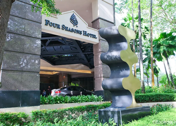 Four Seasons Hotel Singapore