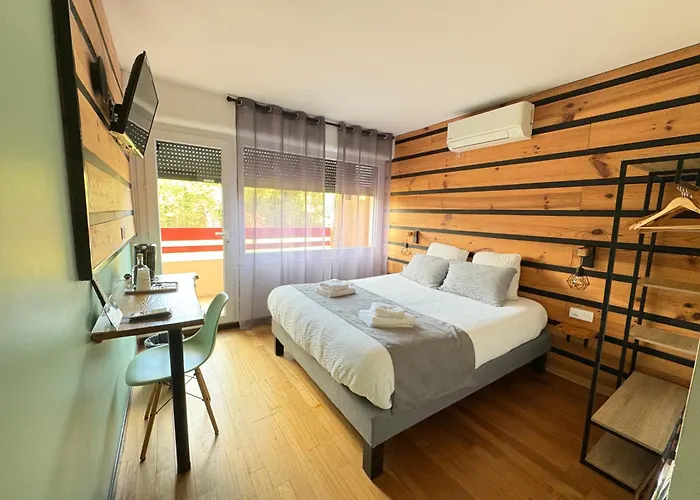 Hotel Paris Madrid Avec Restauration