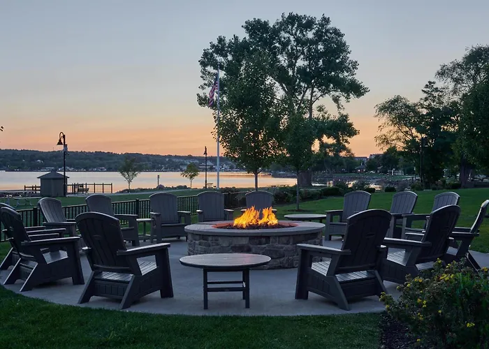 Hotel Canandaigua, Tapestry Collection By Hilton