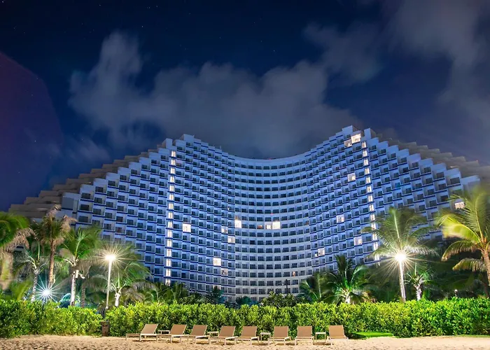Modern Beach Apartment - Arena Resort Cam Ranh