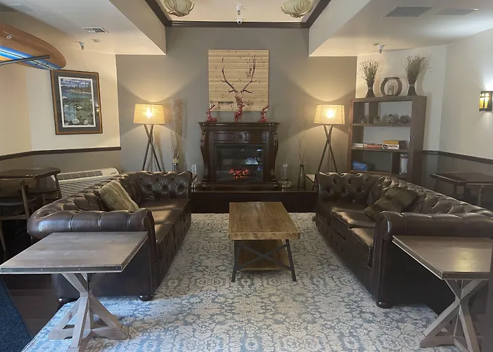 Postmarc Hotel And Spa Suites