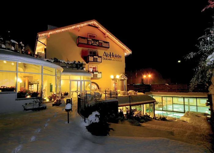 Alpholiday Dolomiti Wellness & Family Hotel