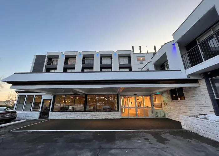 The Vic, An Ascend Collection Hotel
